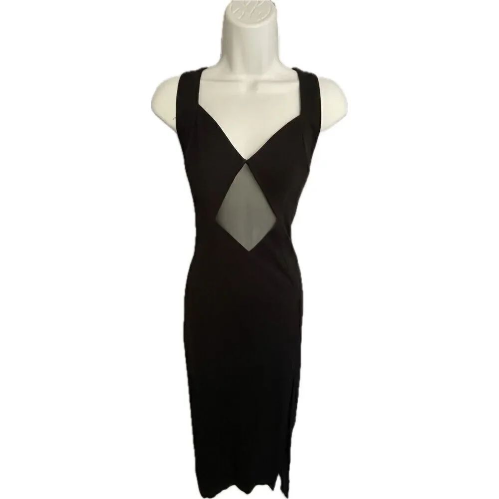 Elegant Keyhole Dress With Mesh Prom Dress Size M